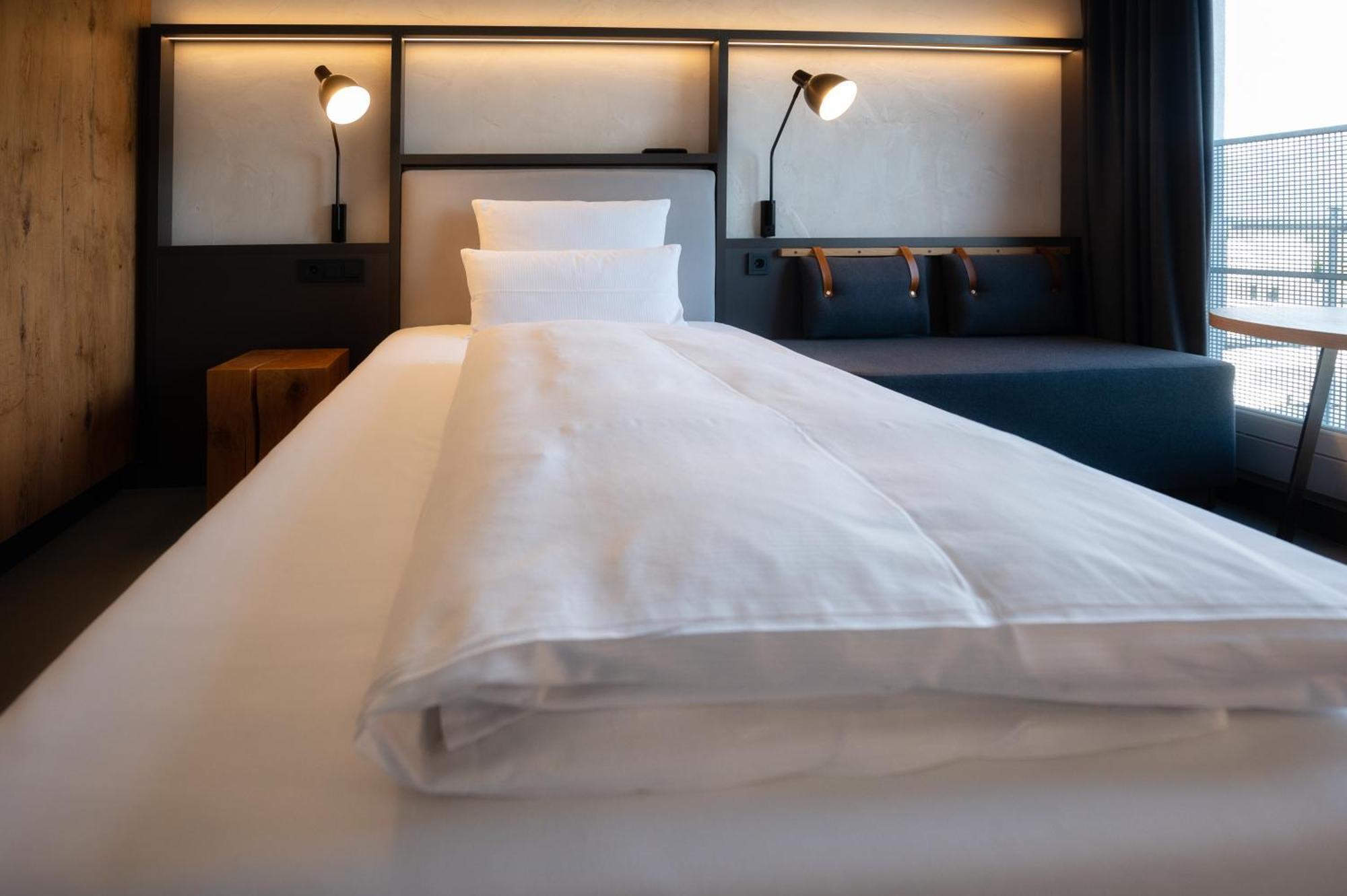 Cloud No7 Lofts Aparthotel สตุตการ์ต ภายนอก รูปภาพ