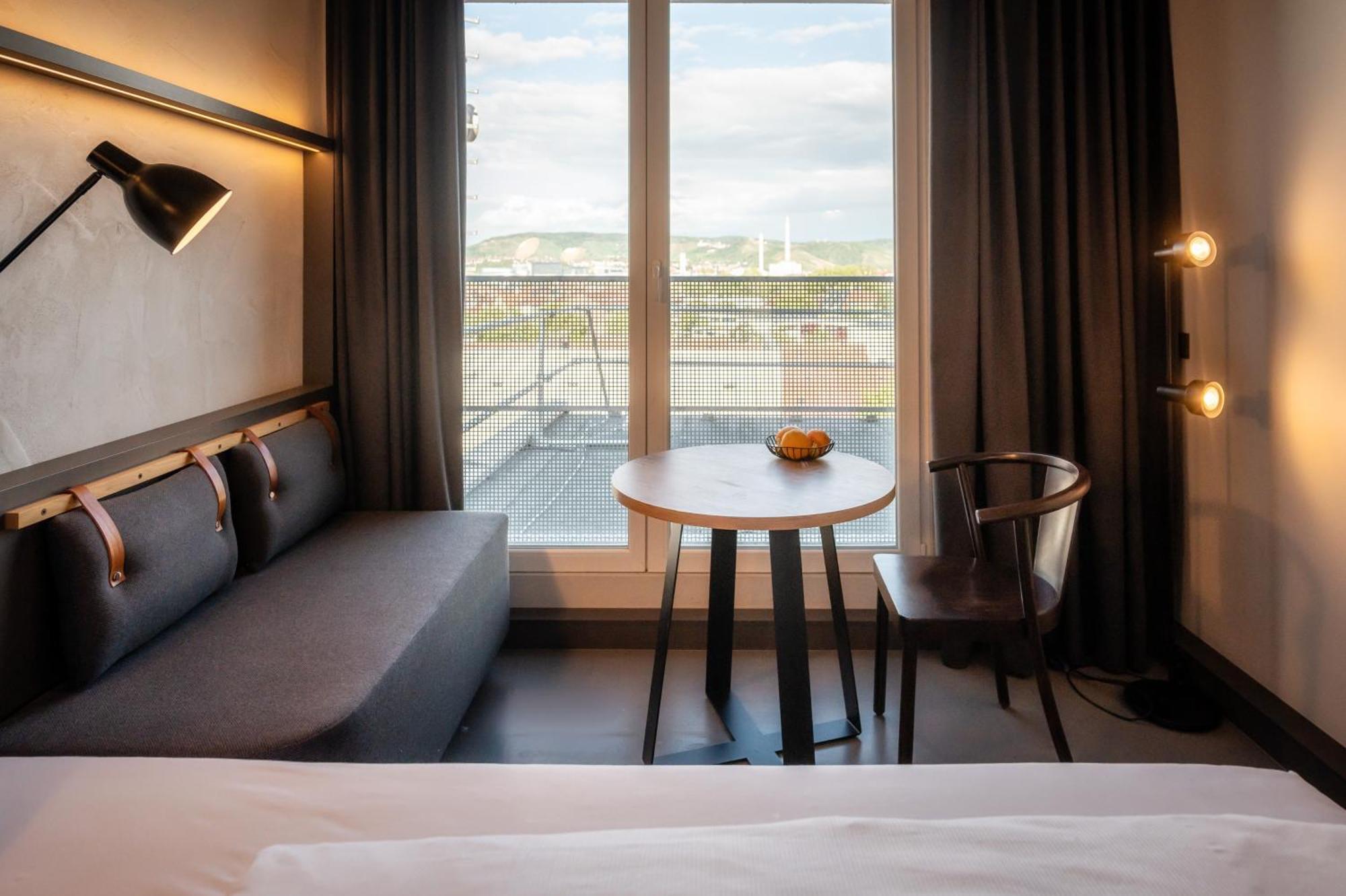 Cloud No7 Lofts Aparthotel สตุตการ์ต ภายนอก รูปภาพ