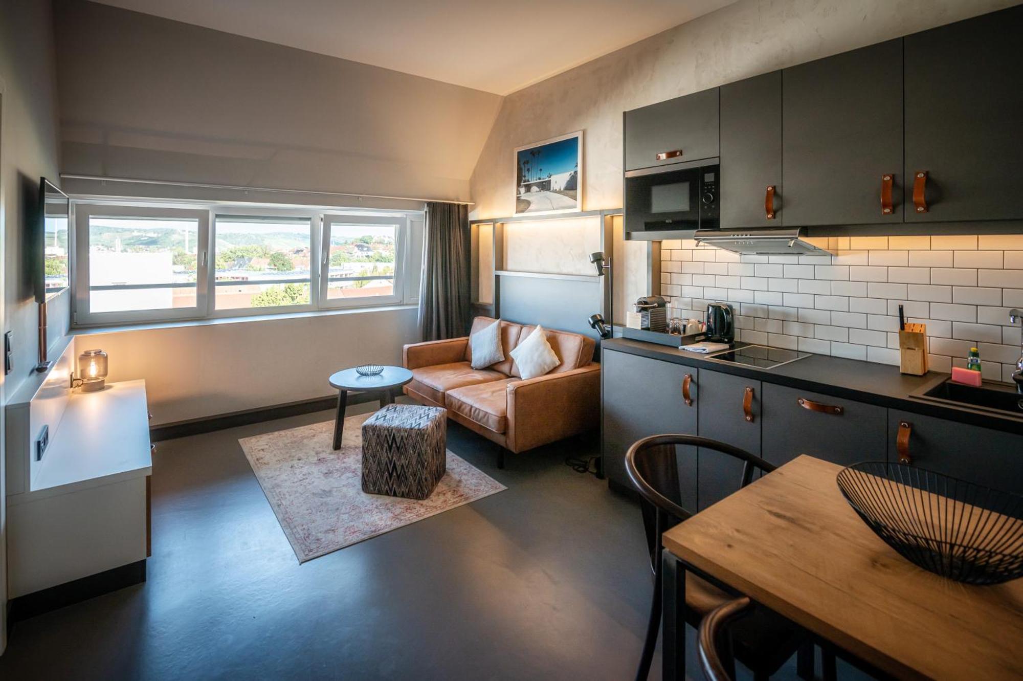 Cloud No7 Lofts Aparthotel สตุตการ์ต ห้อง รูปภาพ