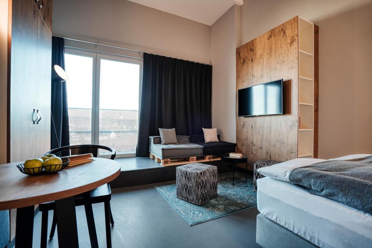 Cloud No7 Lofts Aparthotel สตุตการ์ต ภายนอก รูปภาพ